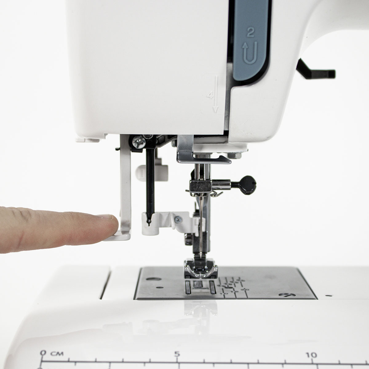 Janome 423S Needle Threader
