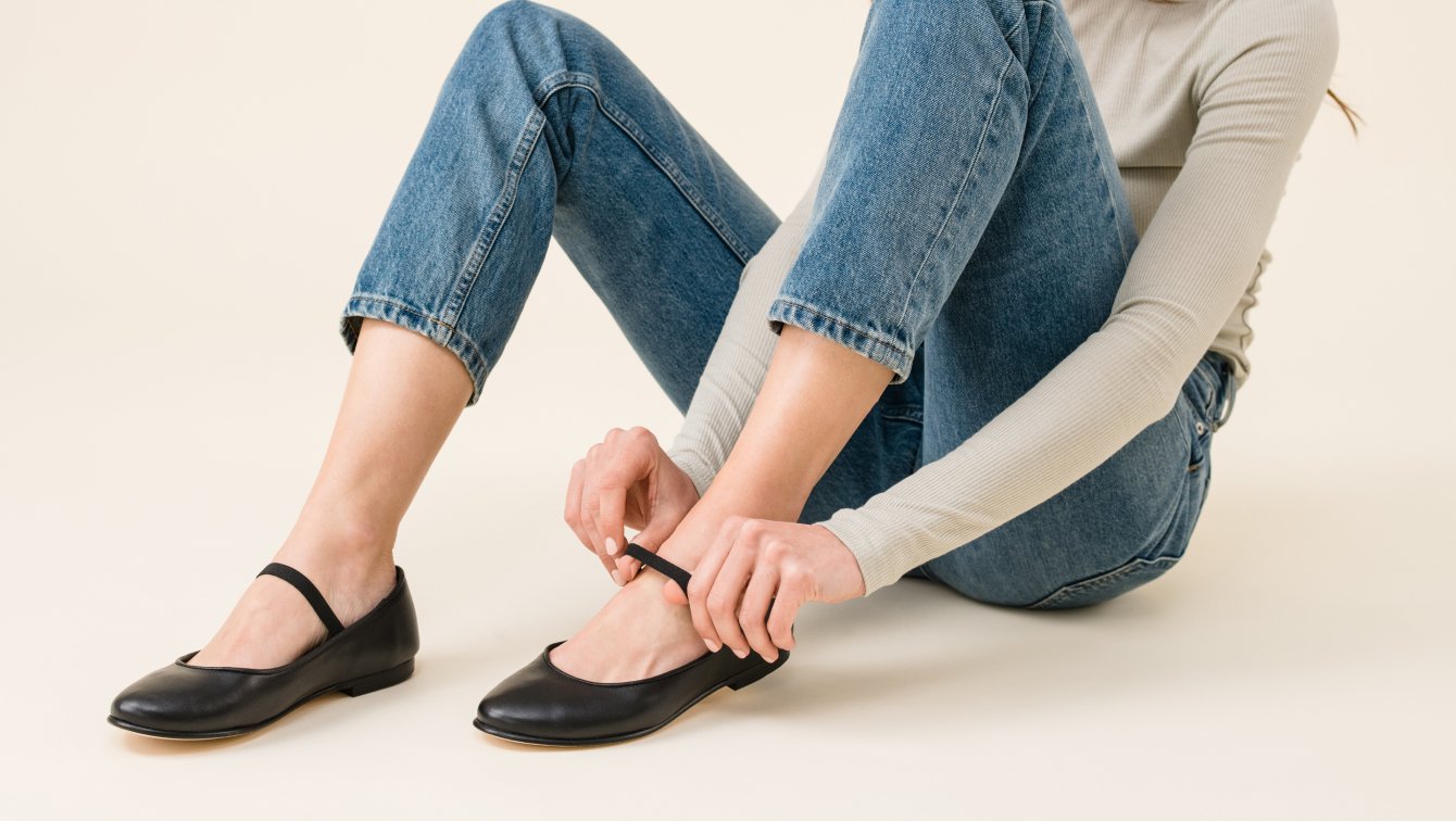 Nisolo Bea Mary Jane Ballet Cap Toe Black/Bone