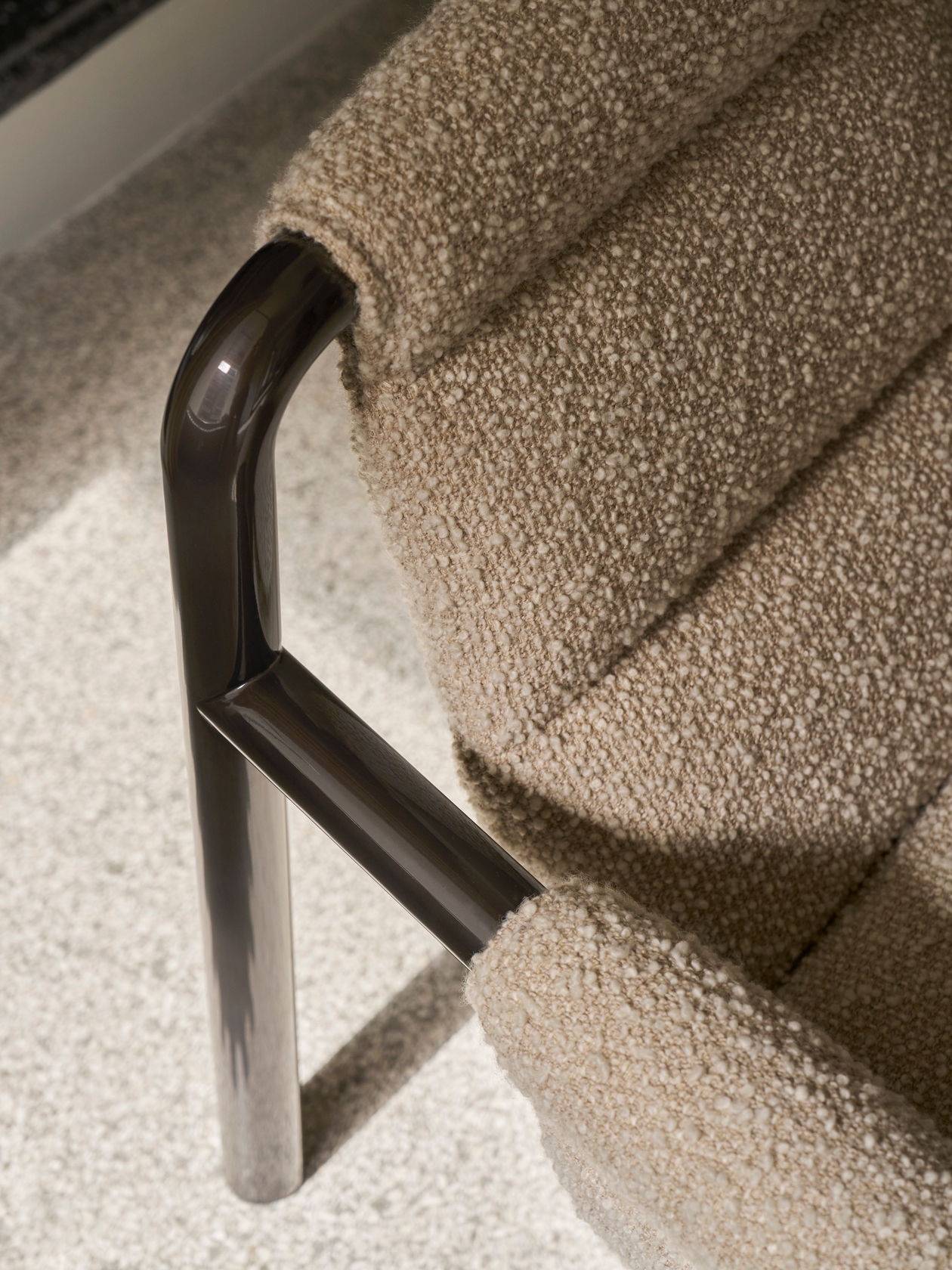 Atli Lounge Chair