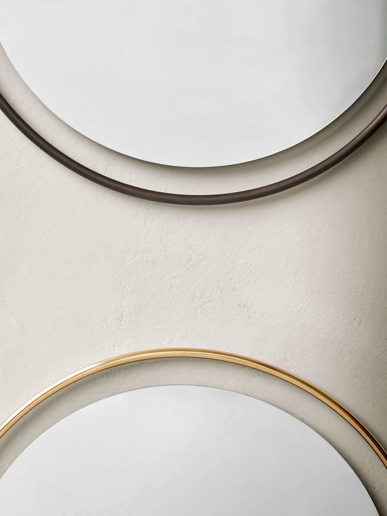 Nimbus Round Mirror