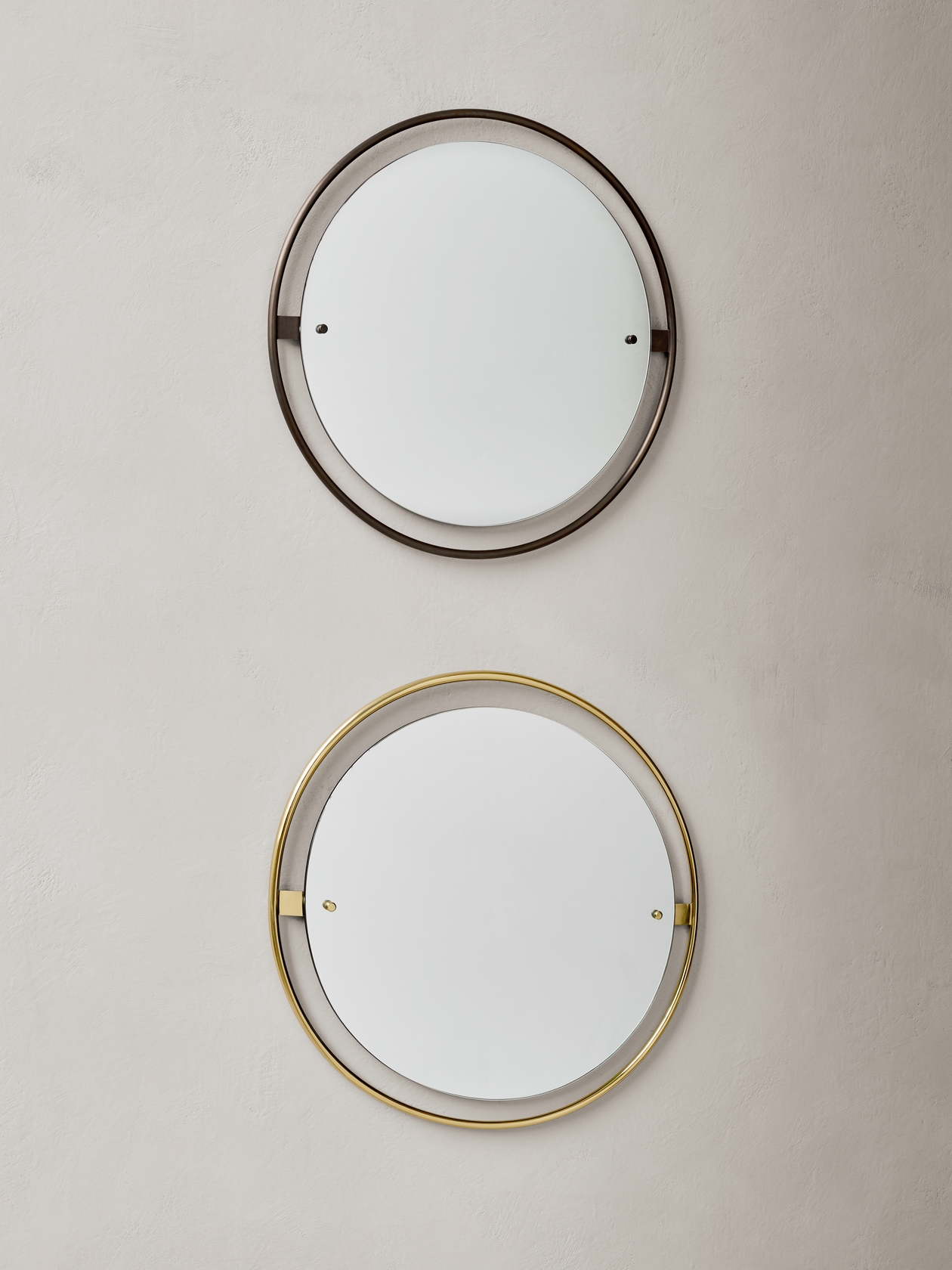 Nimbus Round Mirror