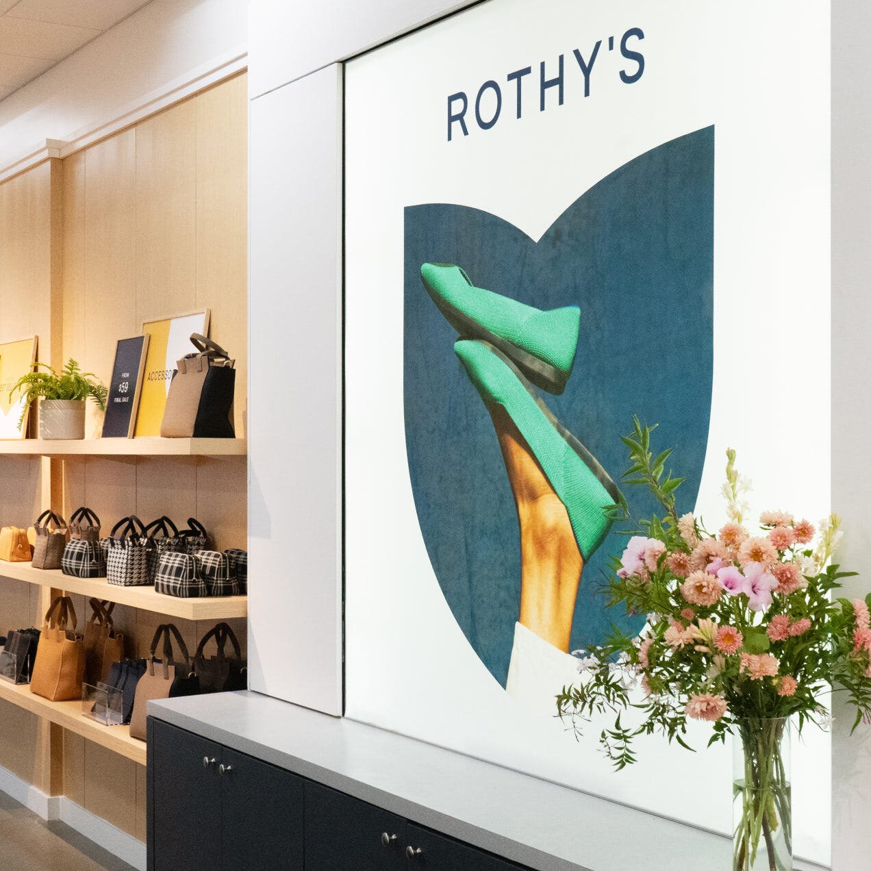 Stores that sale sell rothys