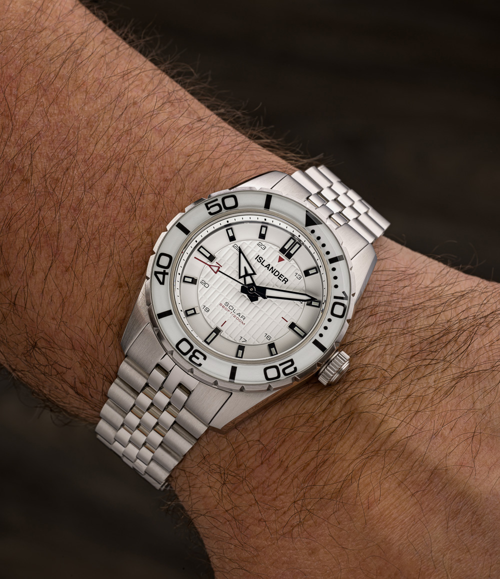Islander Saltaire 38mm Solar Dive Watch