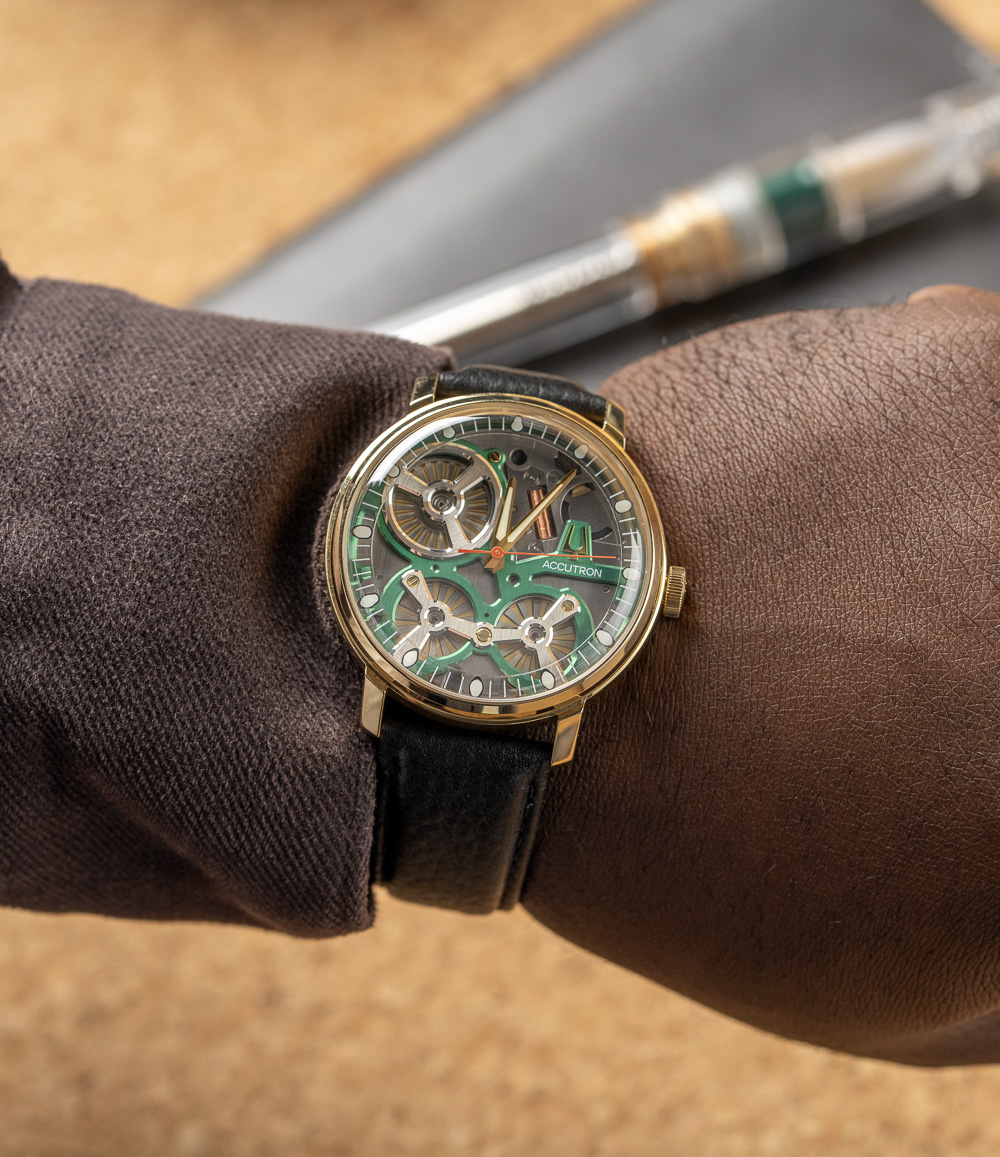 Accutron Spaceview 2020 60th Anniversary Limited Edition (18K Gold)