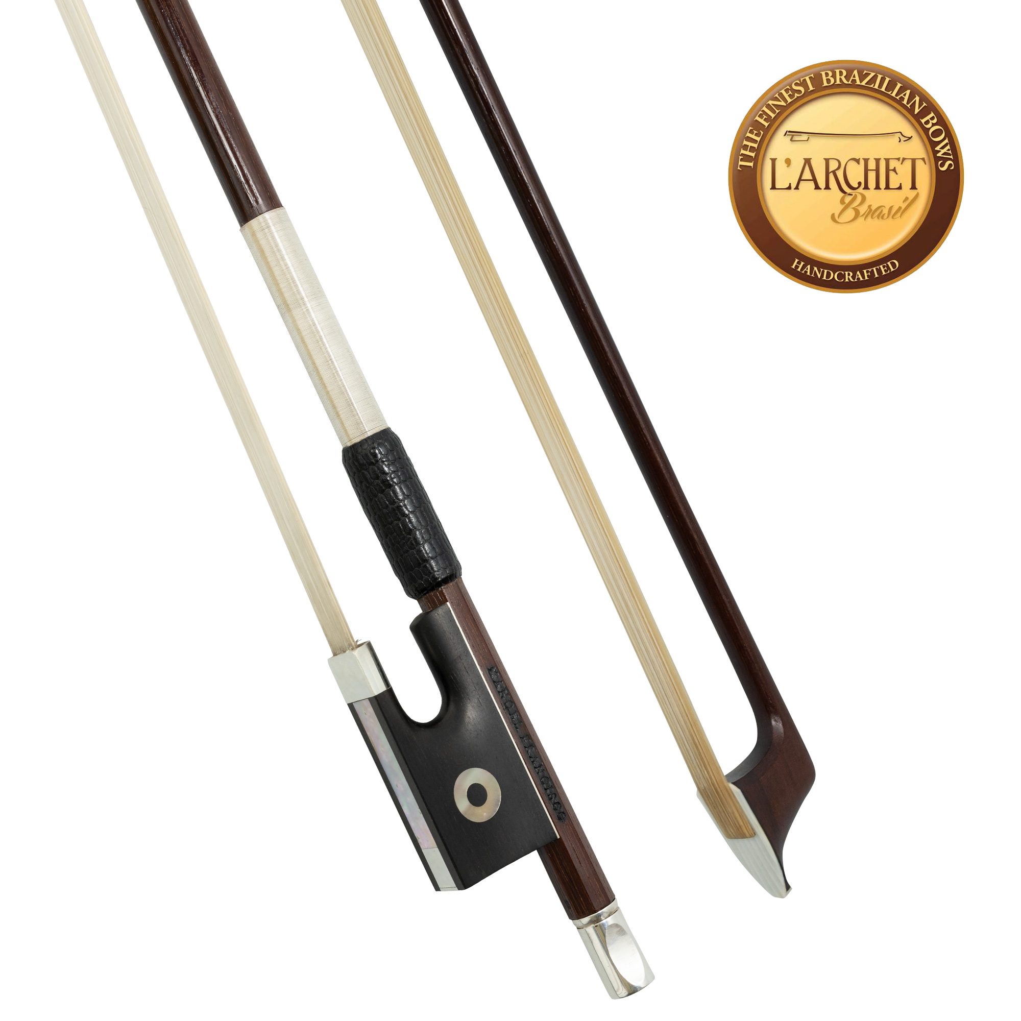 L'archet Brasil Silver Full-Mount Ipe Elite Special Edition Violin Bow in action