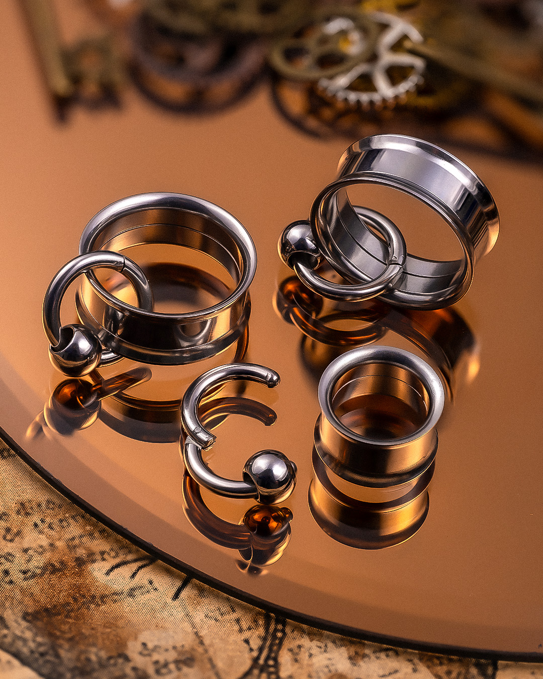Amazing Silver Steel BCR Screwback Stainless Steel Tunnel