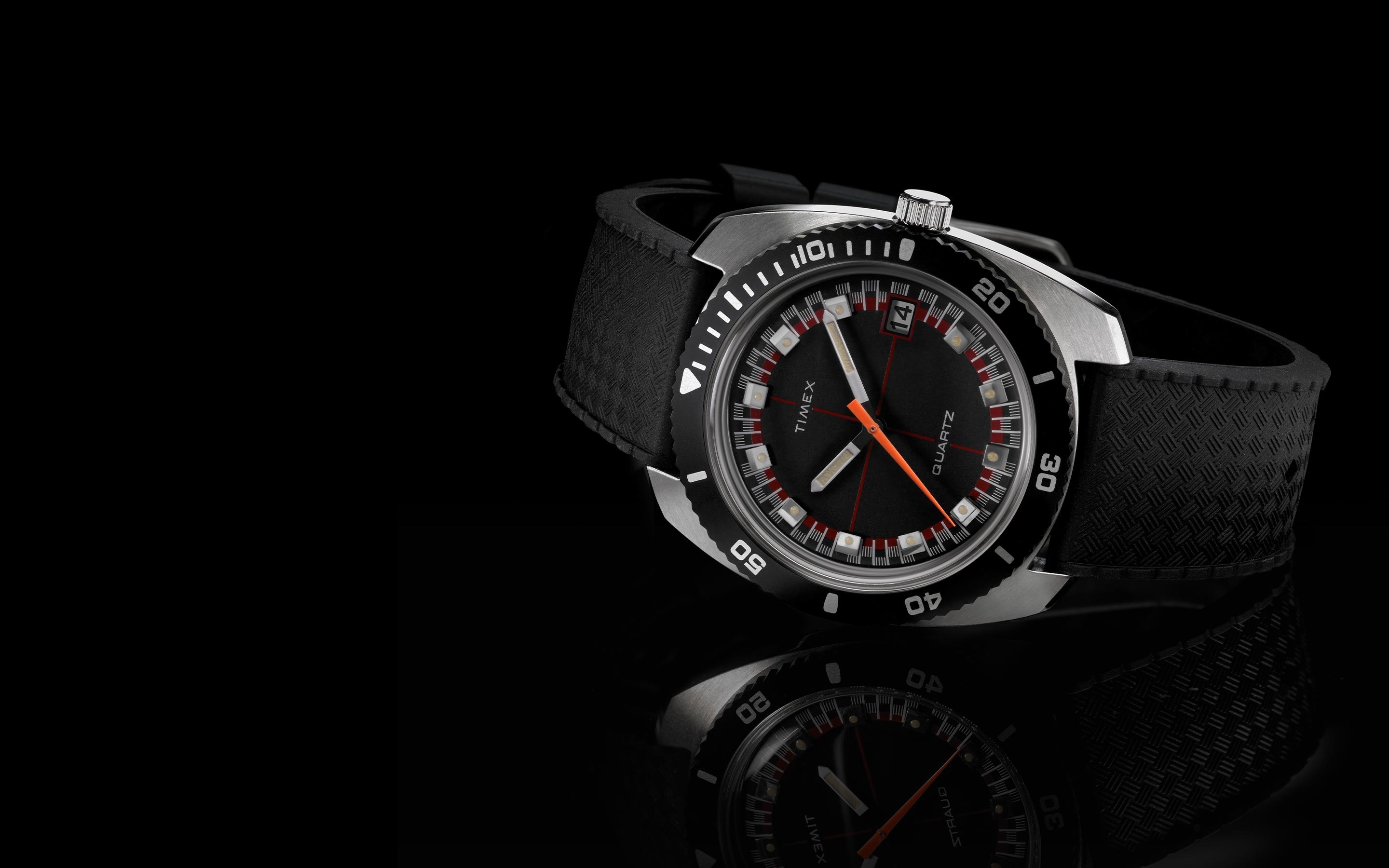 Q Timex Reissue 1971 Velocity 36mm Synthetic Rubber Strap Q Timex Reissue 1971 Velocity 36mm Synthetic Rubber Strap