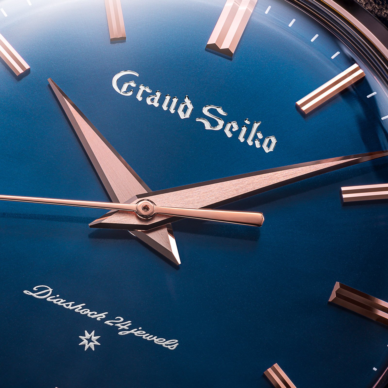 Grand Seiko SBGW314 re-creation of Grand Seiko First in 18k rose gold. 
