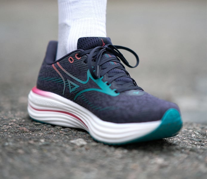 モナ WAVE RIDER 29 WIDE | Men's Running Shoes | Mizuno New Zealand
