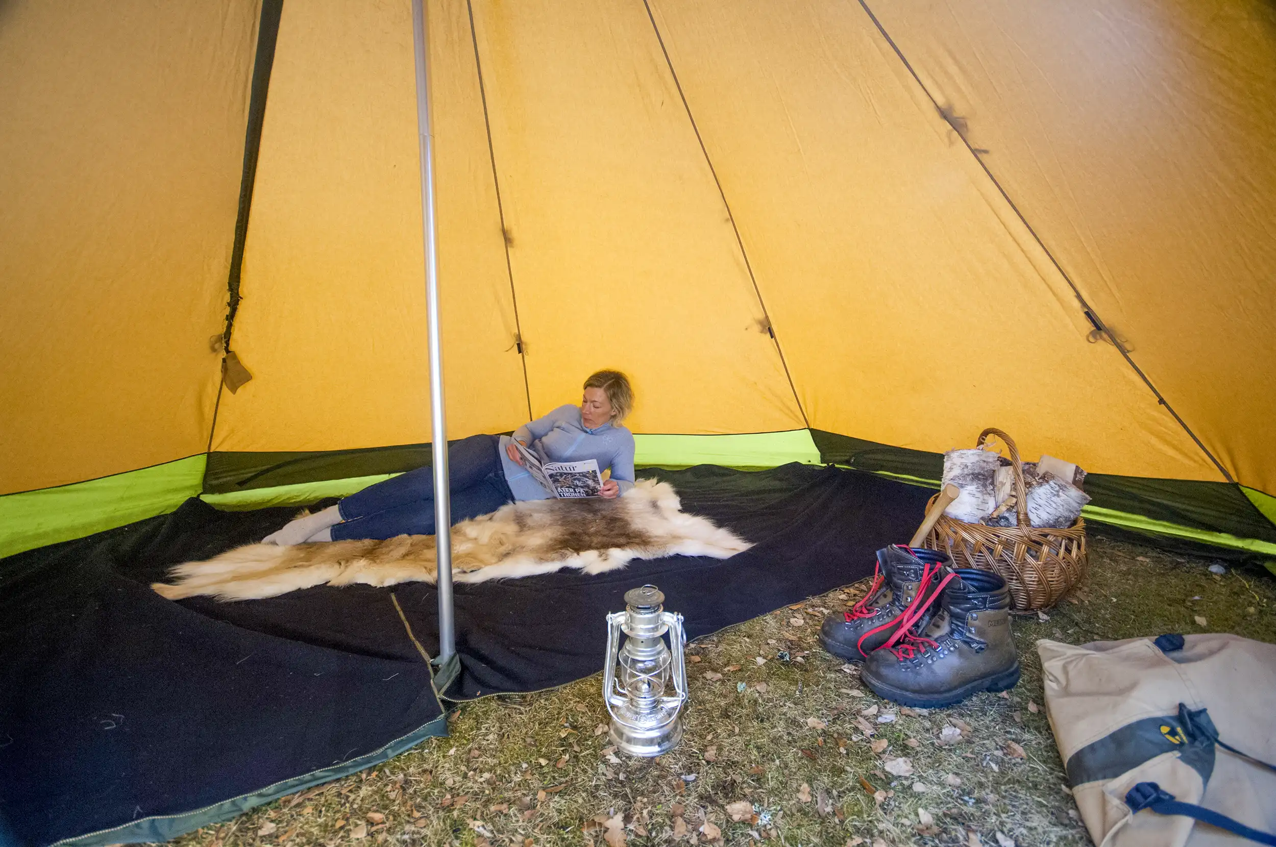 Floor 9 Comfort, half – Tentipi Floor 9 Comfort, half – Tentipi