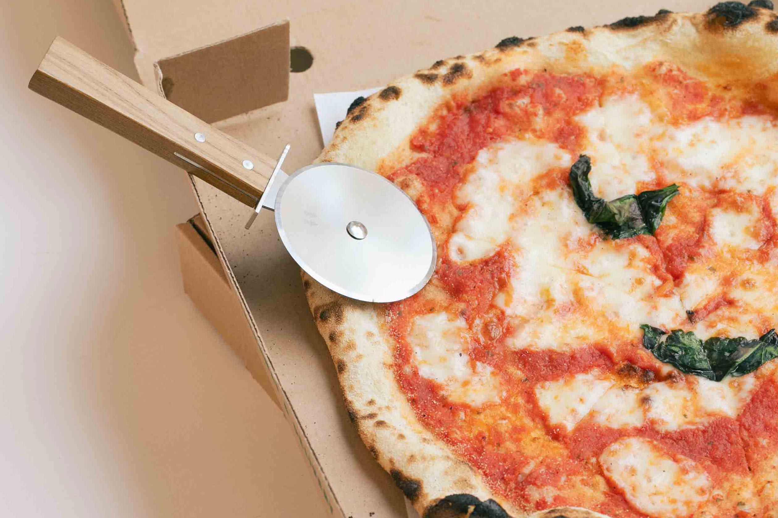 Morinoki Pizza Cutter