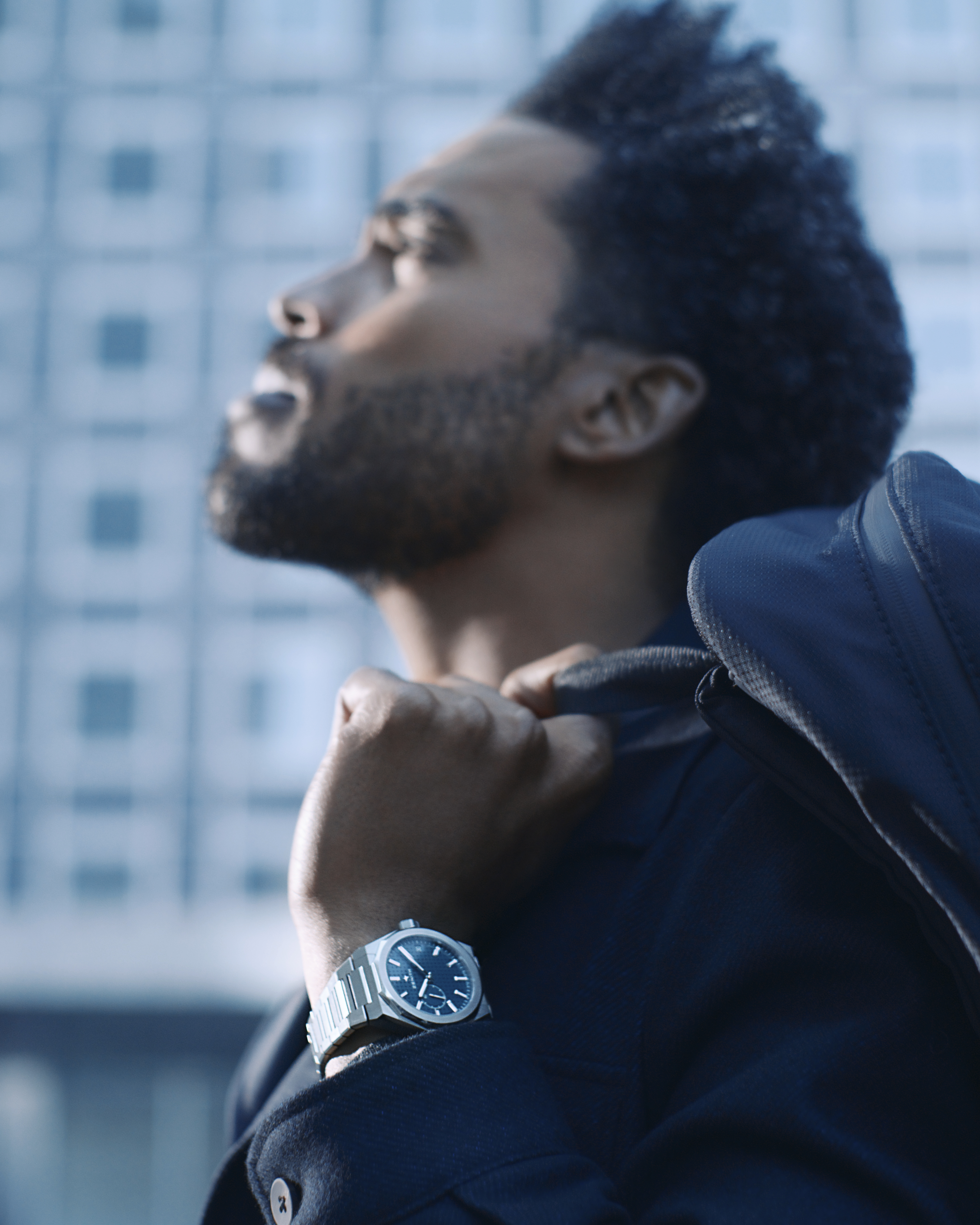 Cortina Watch Malaysia ZENITH Defy Skyline 41mm Ref. 03.9300.3620/51.I001
