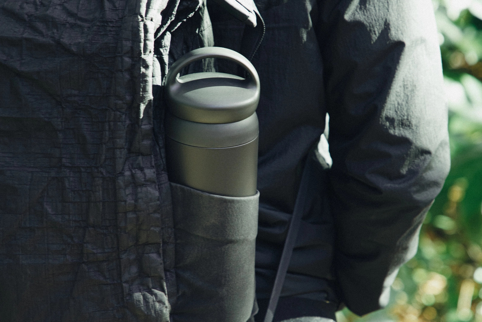  DAY OFF tumbler in khaki  