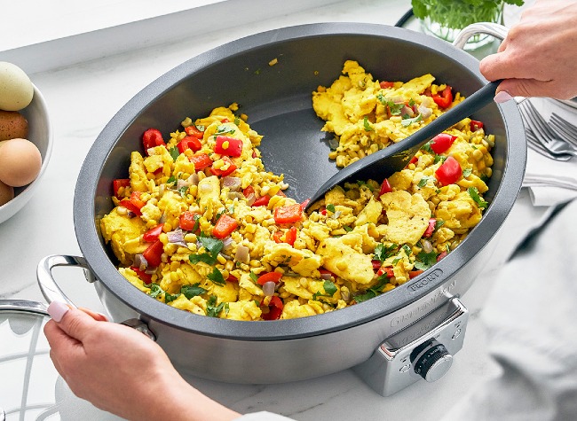 Elite 5.5-Quart Oval Electric Skillet | Cream info card