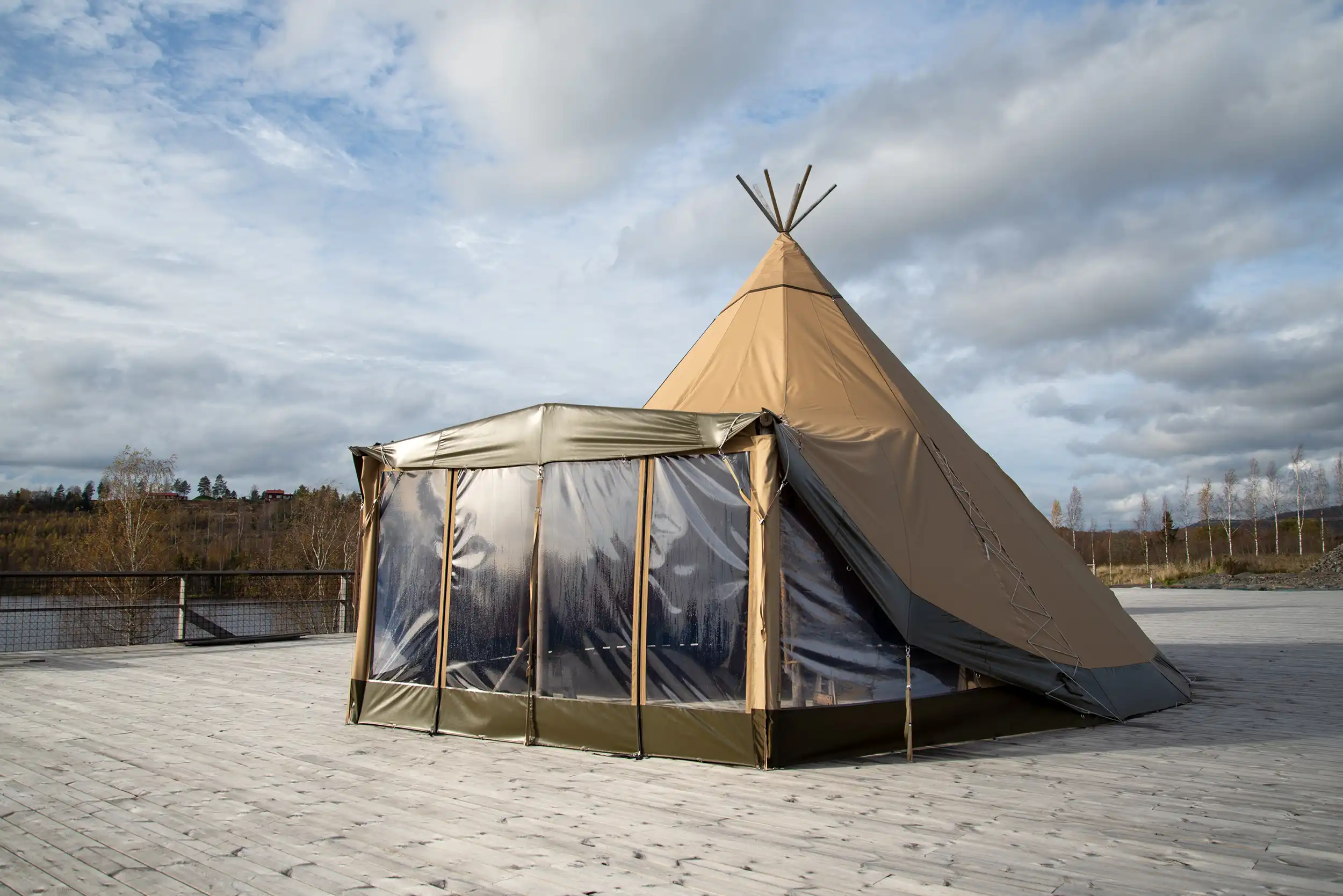 //cdn.accentuate.io/8964689199354/1761211651128/DSC_0471.webp?v=1761211651129