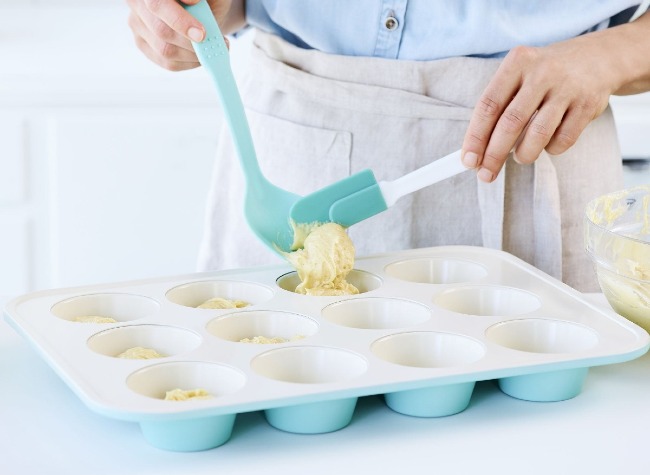 GreenLife Ceramic Nonstick Muffin Pan | Turquoise info card