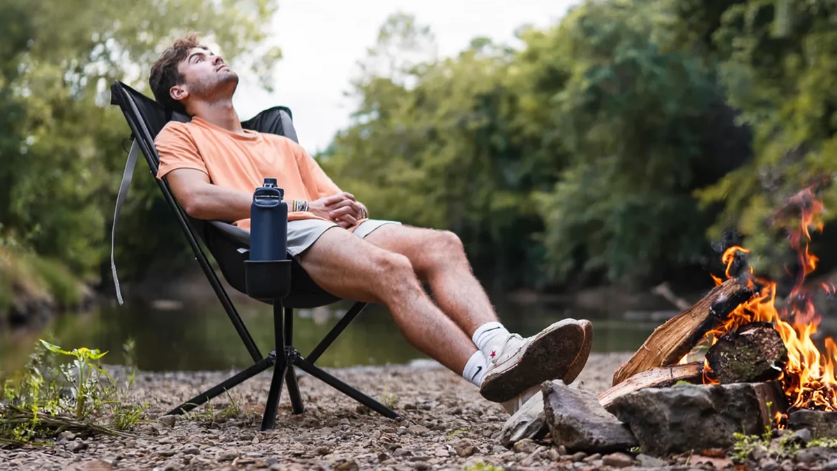 EpiQ 1.0 Lounge Chair - CLIQ lifestyle image