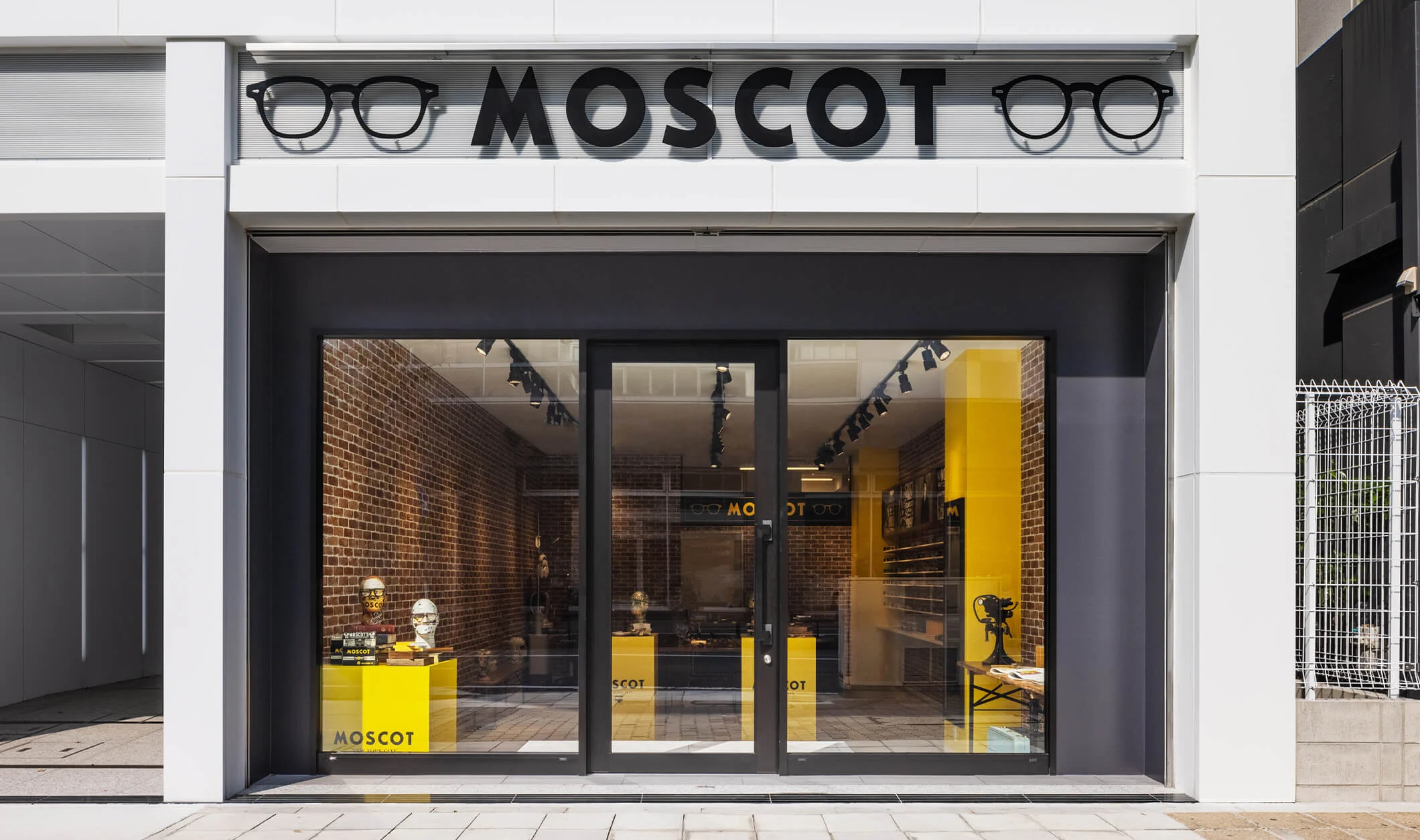 The MOSCOT Nagoya Shop exterior