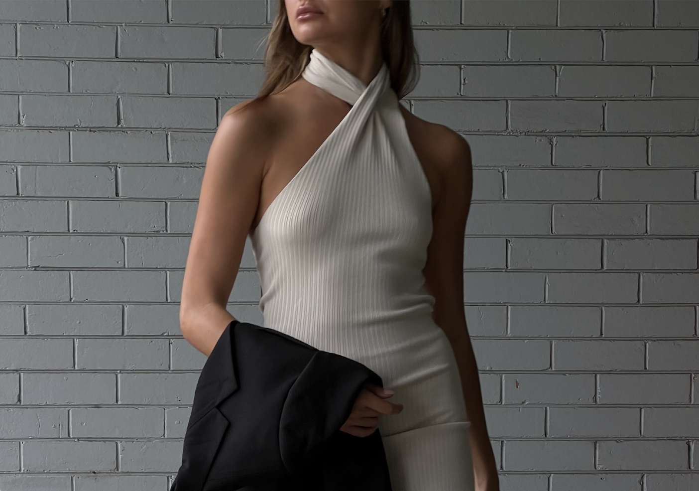 Curated Edits – Henne