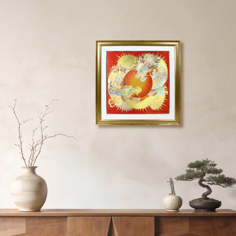 エンボスリトグラフ_太陽の龍_展示イメージ