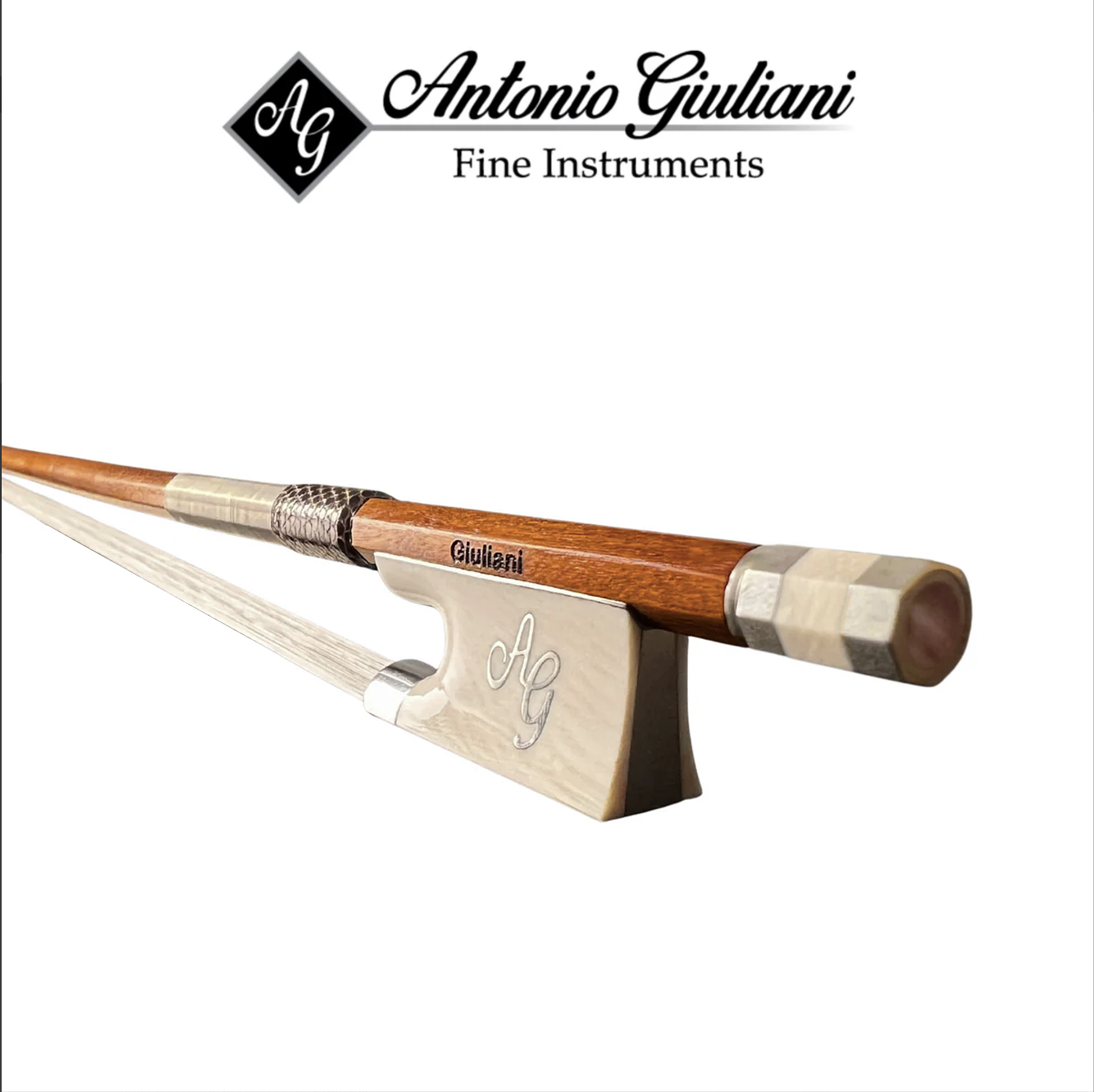 Giuliani Master Series Violin Bow in action
