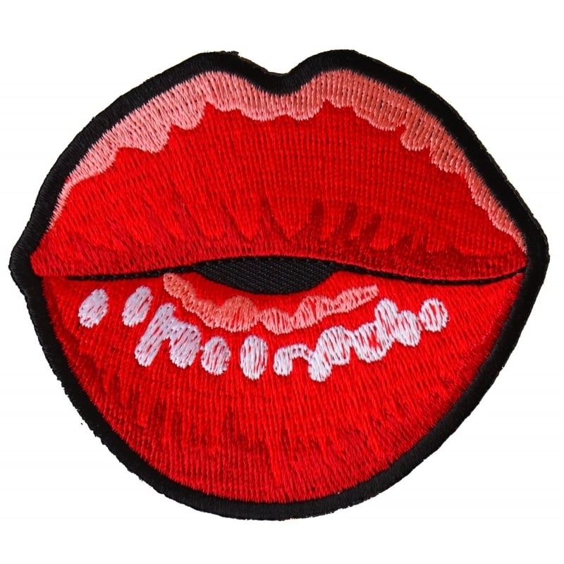 p6327-kissing-lips-small-iron-on-novelty-patch-product-detail-image