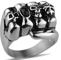 r153-stainless-steel-ring-fist-biker-ring-product-detail-image