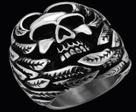 r141-stainless-steel-feather-face-skull-biker-ring-product-detail-image