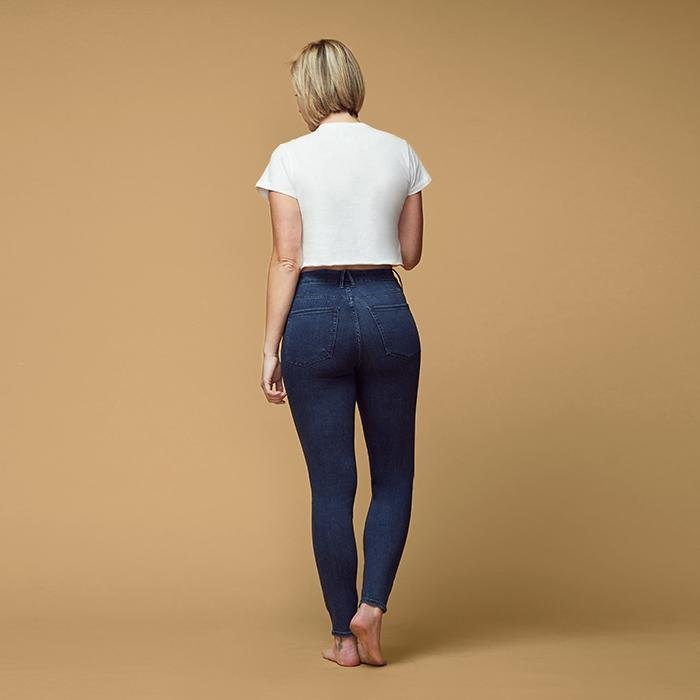 girl in jeans size 4 | 27