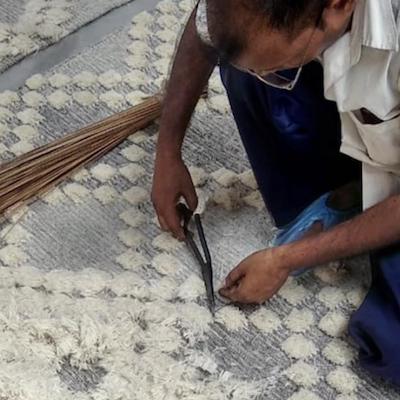 Weavers of Panipat image
