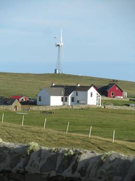 Fair Isle - old wind turbine