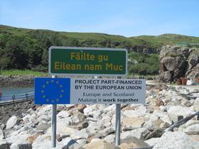 Welcome to Isle of Muck sign