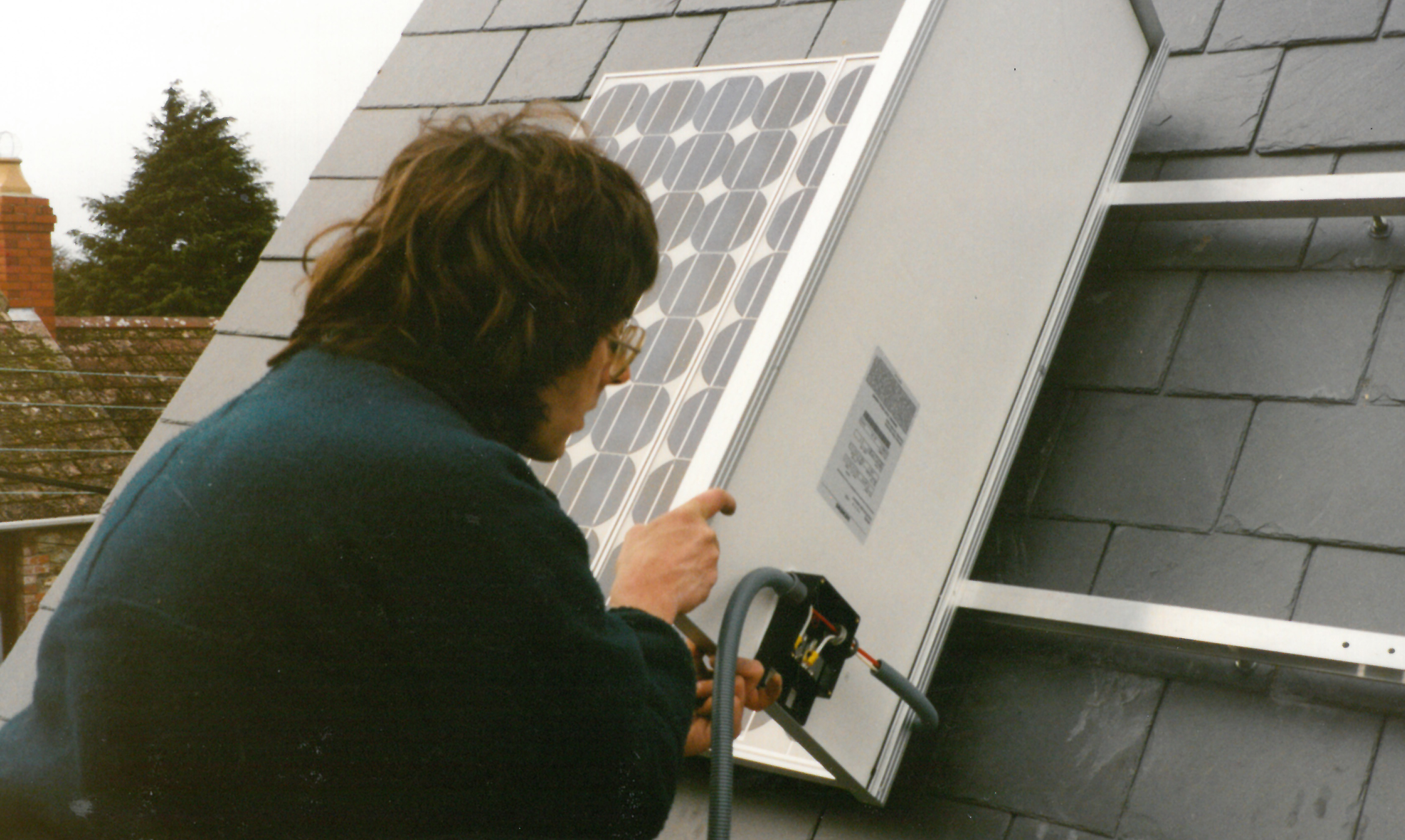 W Wales Steve installing panels