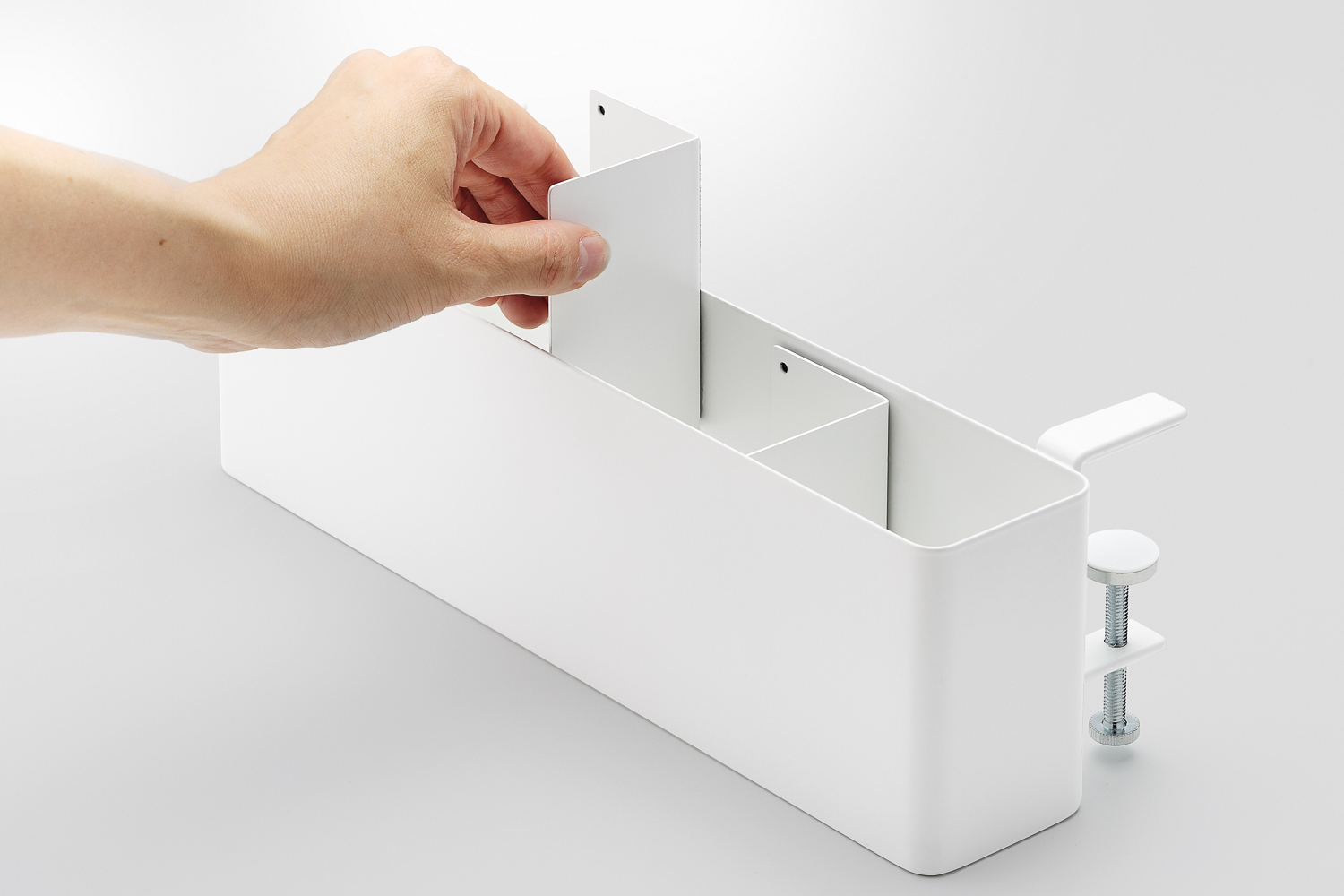 Slim Tableside Basket : Verstellbare magnetische Trennwände