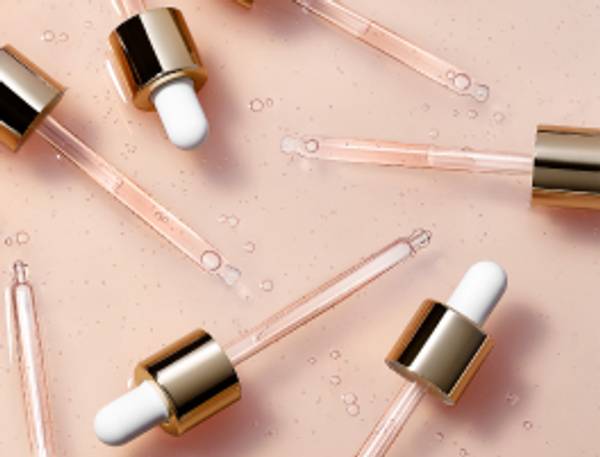 <p>9 Essential Things to Know Before Using Retinol and Retinoids</p>