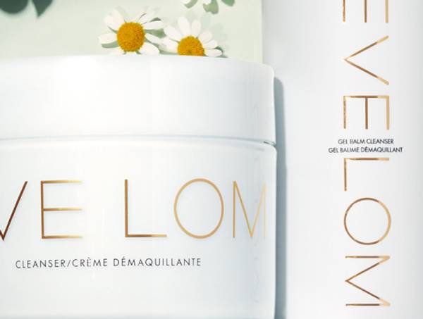 <p>The 15 Very Best Makeup Removers</p>