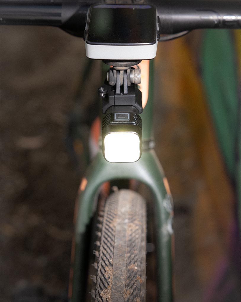 KNOG BLINDER 1400ブラインダー 前後ライトセット BLINDER 1400ブラインダー 1400 - ダイアテックジャーナル