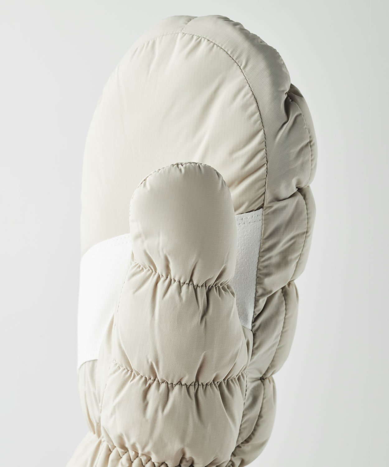 Moon Mitt