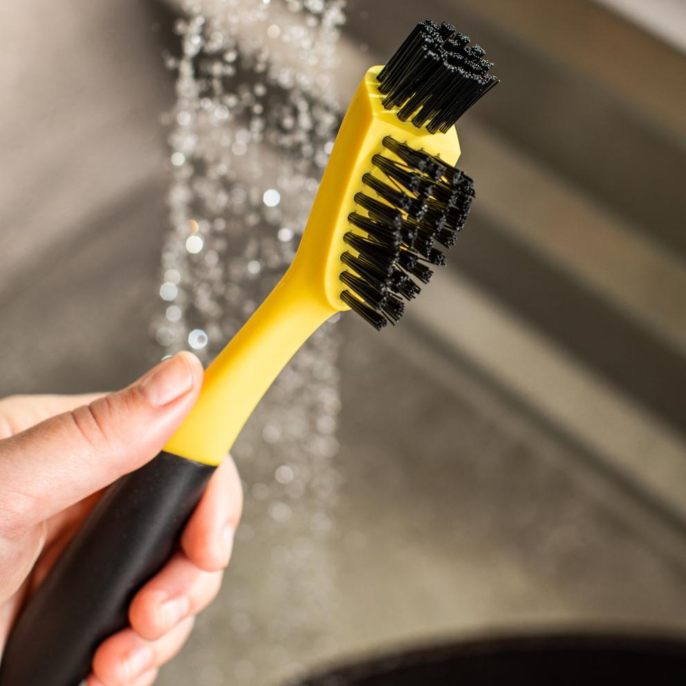Corner and Groove Brush