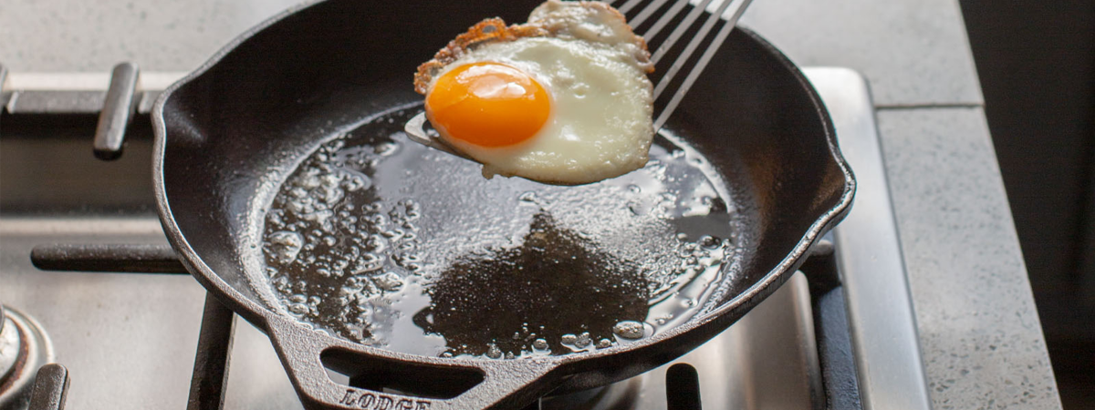 How to Fry an Egg in a Cast Iron Skillet