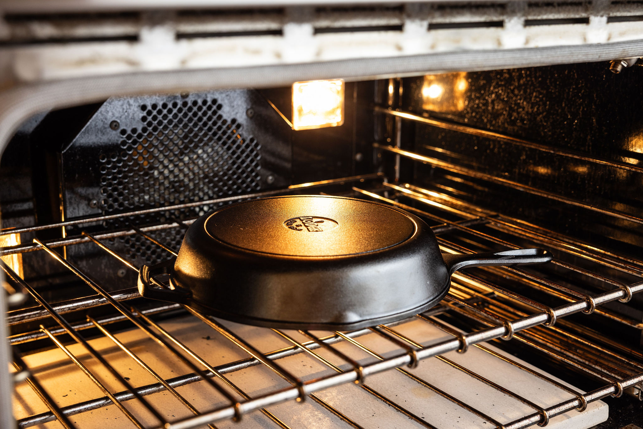 How to Fry an Egg in a Cast Iron Skillet