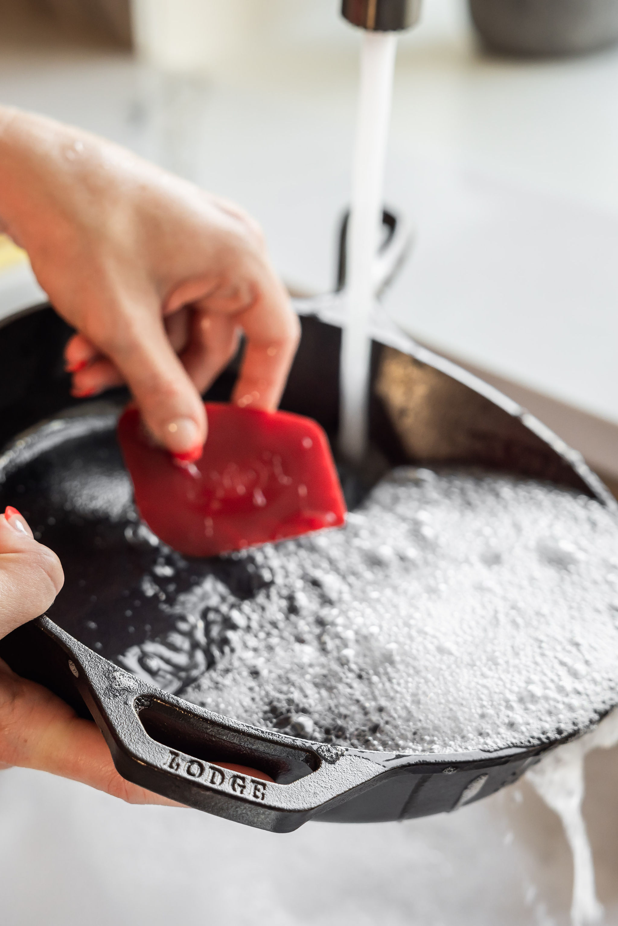 How to Fry an Egg in a Cast Iron Skillet