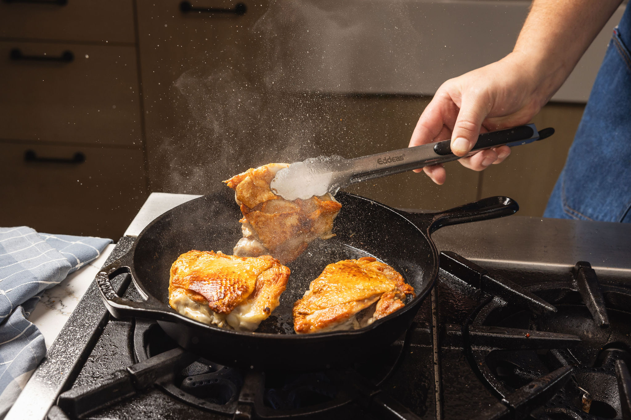 How to Fry an Egg in a Cast Iron Skillet
