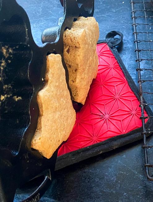 Holiday Almond Pound Cake Recipe