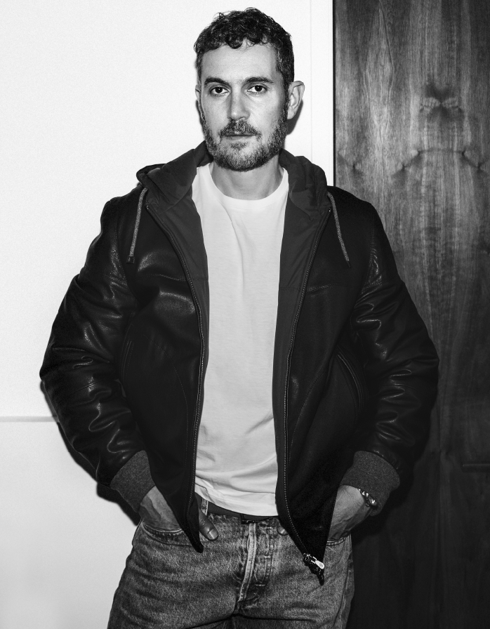STUDIOTWENTYSEVEN_Clive Lonstein_Portrait.png
