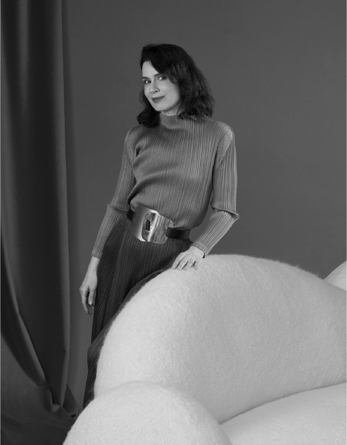 STUDIOTWENTYSEVEN_Lara Bohinc_Portrait.png