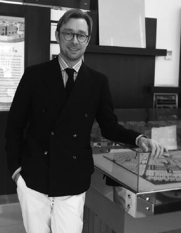 STUDIOTWENTYSEVEN_Sebastien Durelli Portrait.png